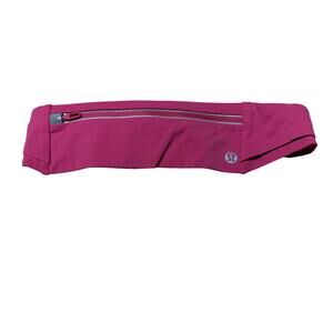 Lululemon Fast Free Run Belt Raspberry Coulis Size Small/Medium New With Tags